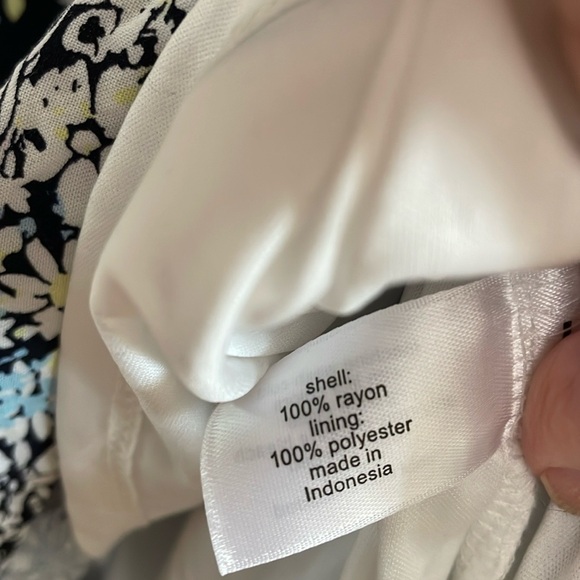 LANE BRYANT floral navy midi dress.  14 - Picture 9 of 10